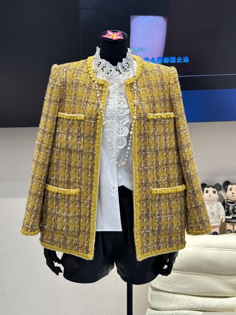 Ch*el coats